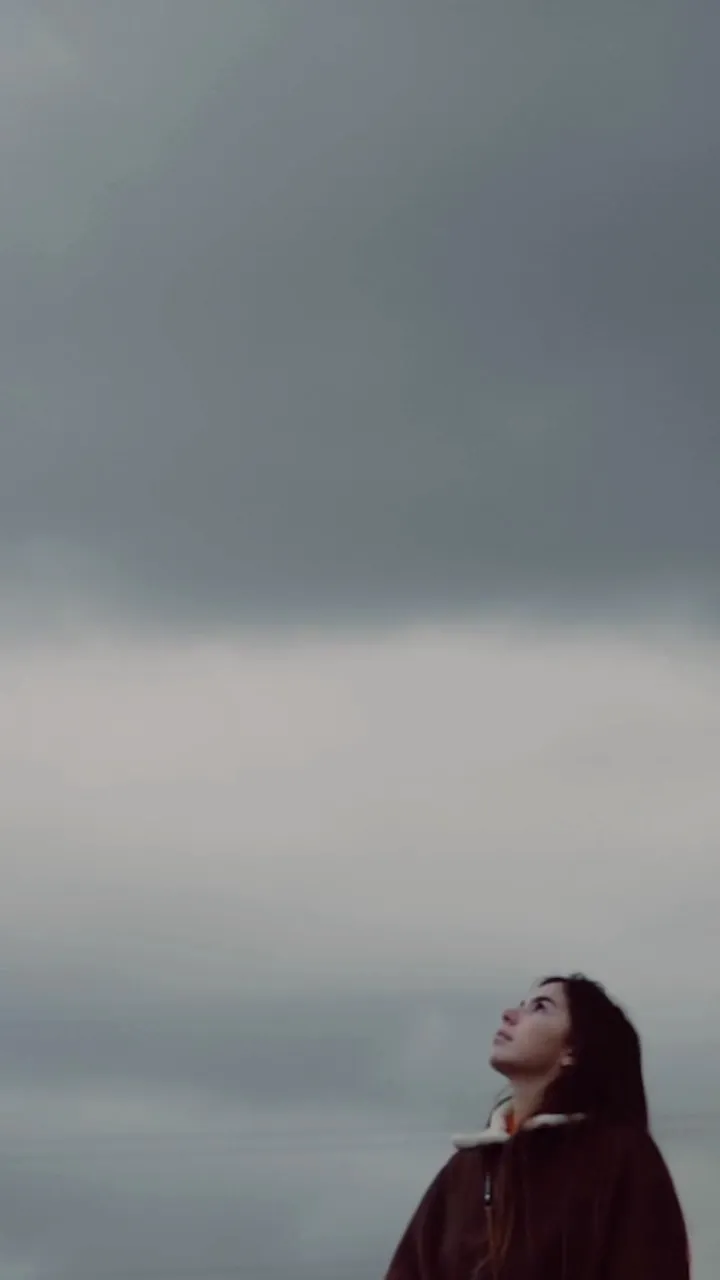 PRESSÉ — clip
